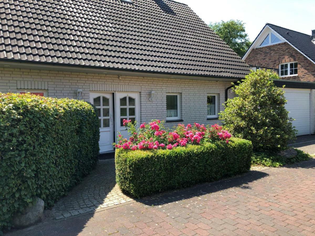 Attraktives Landhaus Naehe Bremen シュトゥーア エクステリア 写真